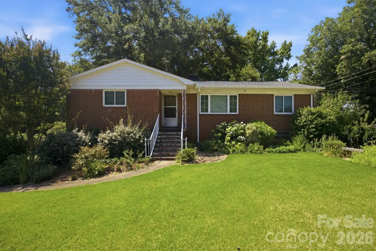 3800 Arvin Drive, Charlotte, NC 28269 - #1