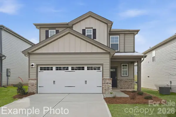 2938 31st Street Ne, Hickory, NC 28601