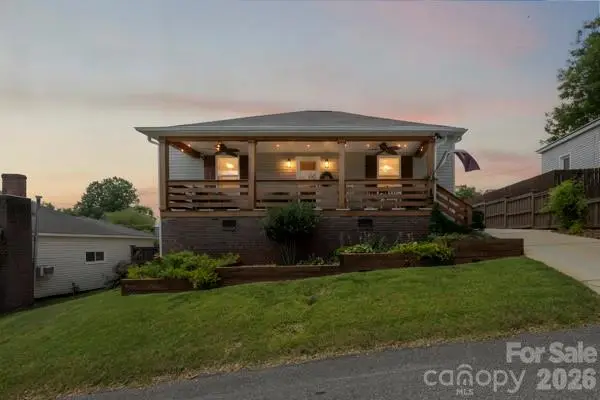 13 1st Street, Cramerton, NC 28032 - #2