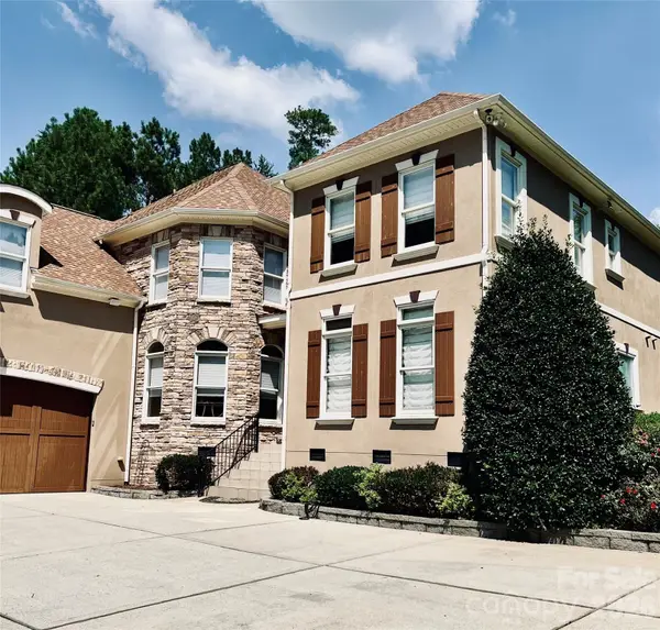 288 Indian Trail, Mooresville, NC 28117
