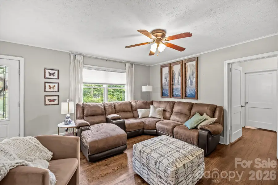 6537 Mt Holly Huntersville Road, Charlotte, NC 28216 - #3