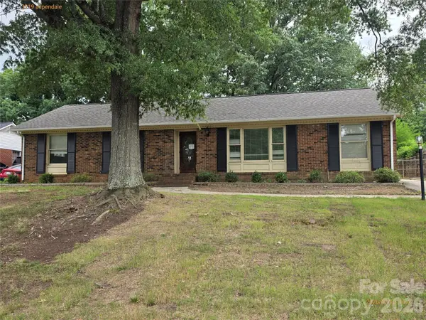 3219 Aspendale Lane, Charlotte, NC 28212