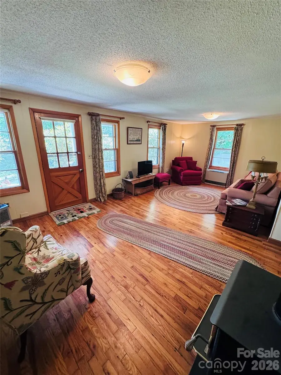 6835 Nc 183 Highway, Newland, NC 28657 - #3