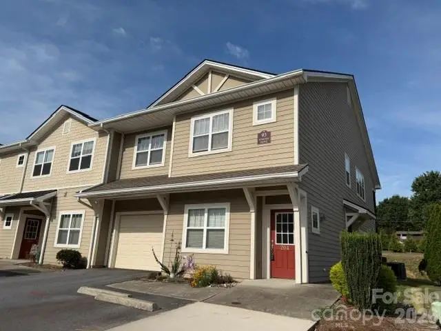 93 Foxden Drive #204, Fletcher, NC 28732 - #1
