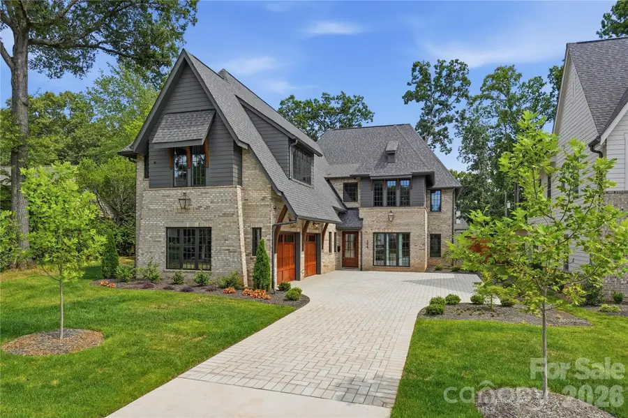 154 N Canterbury Road, Charlotte, NC 28211 - #2