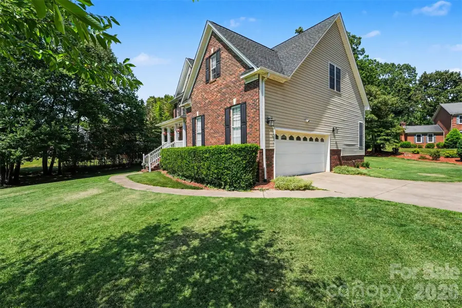 4858 Elmhurst Drive Ne, Hickory, NC 28601 - #2