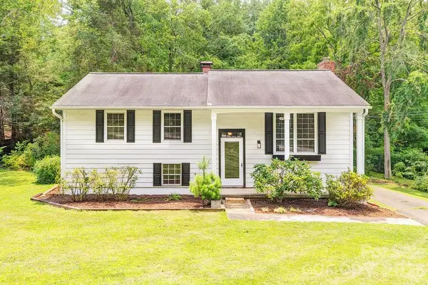 47 Bell Road, Asheville, NC 28805