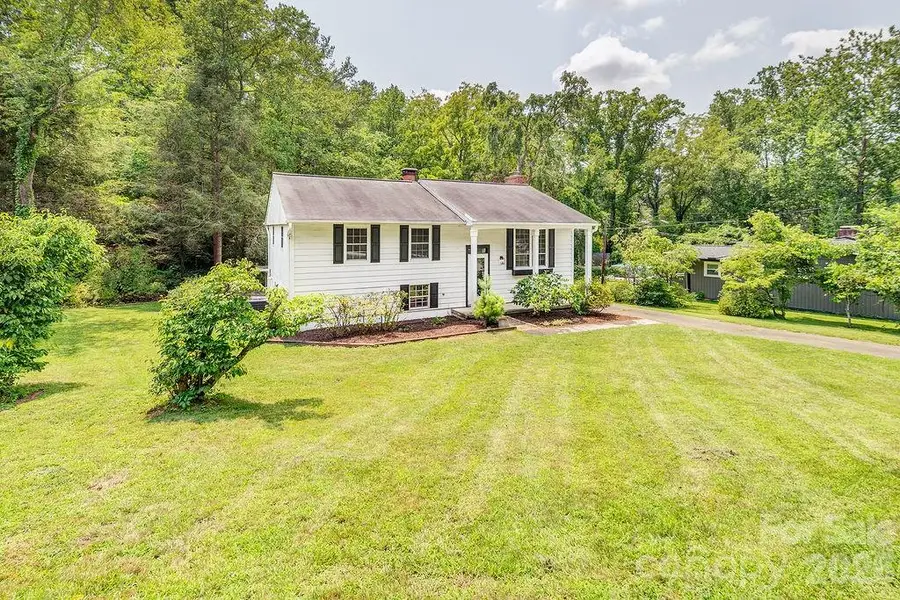 47 Bell Road, Asheville, NC 28805 - #2