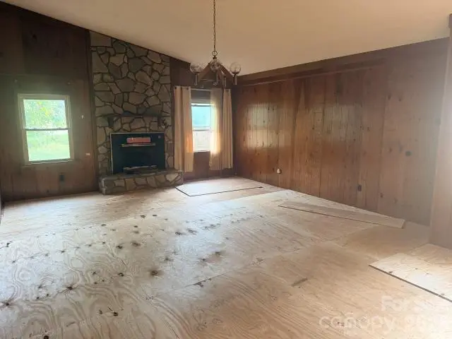 102 Nob Hill Drive, Gaffney, SC 29340 - #3