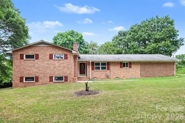 298 Enwood Drive, Charlotte, NC 28214