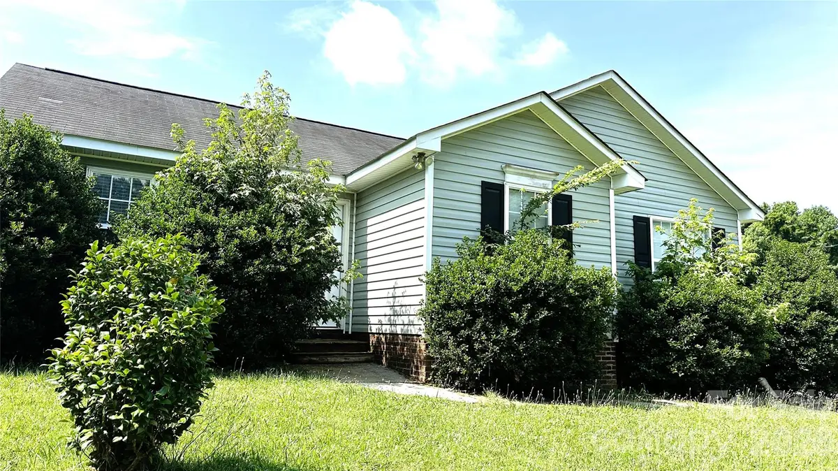 5113 Milhaven Lane, Charlotte, NC 28269 - #1