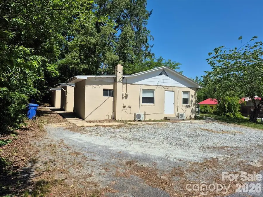 1745 Meadowbrook Terrace, Hendersonville, NC 28792 - #3