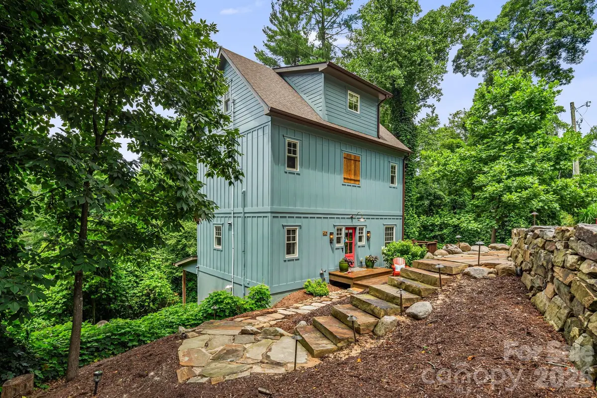 195 Jordan Street, Hendersonville, NC 28739 - #1
