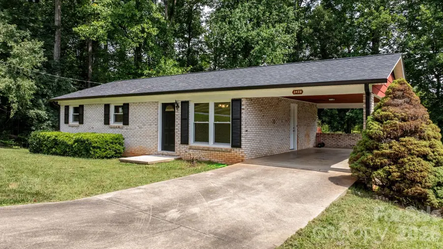 2428 Cedar Valley Drive, Conover, NC 28613 - #3