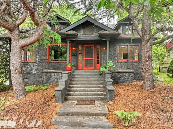 35 Northview Street, Asheville, NC 28801