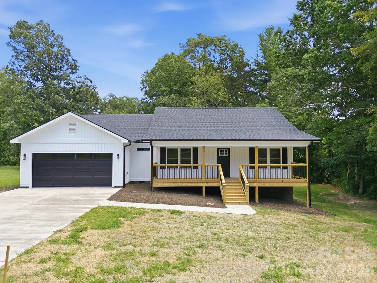 322 Jody Street, East Flat Rock, NC 28726 - #1