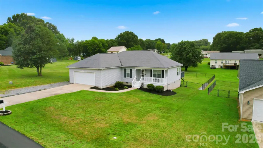 398 Green Meadows Drive, Taylorsville, NC 28681 - #2