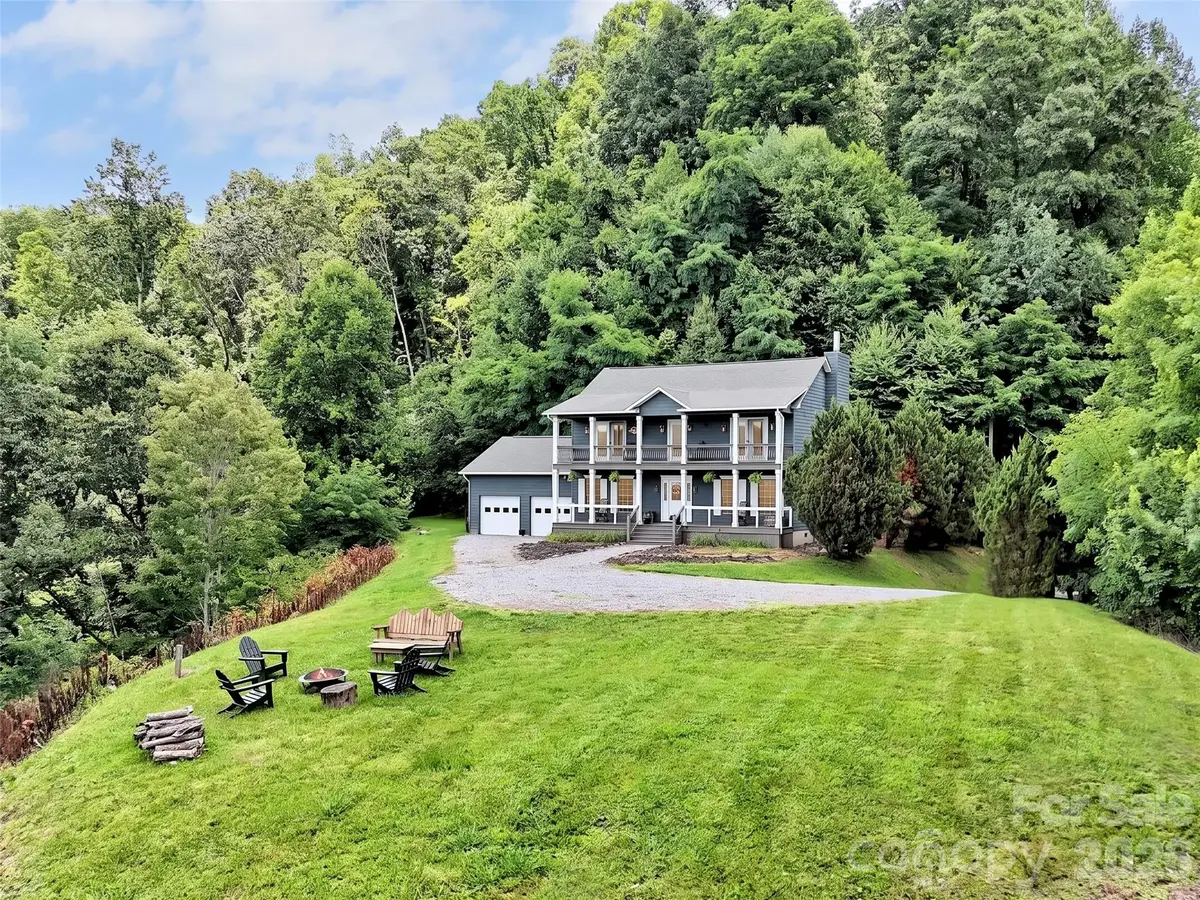 1231 Grandeur Heights, Clyde, NC 28721 - #1
