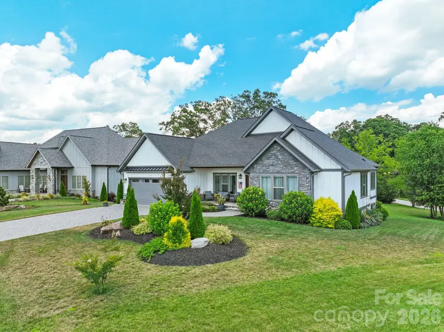 549 Daniel Circle Drive, Mills River, NC 28759 - #3
