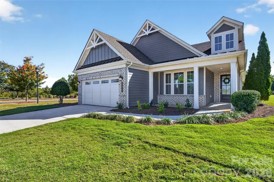 8905 Silver Springs Court, Charlotte, NC 28215 - #2