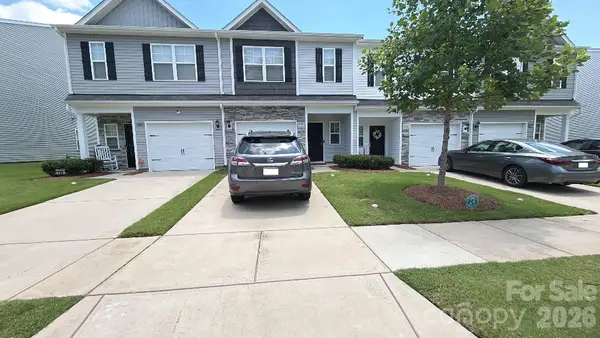 10026 Brittondale Lane, Charlotte, NC 28215