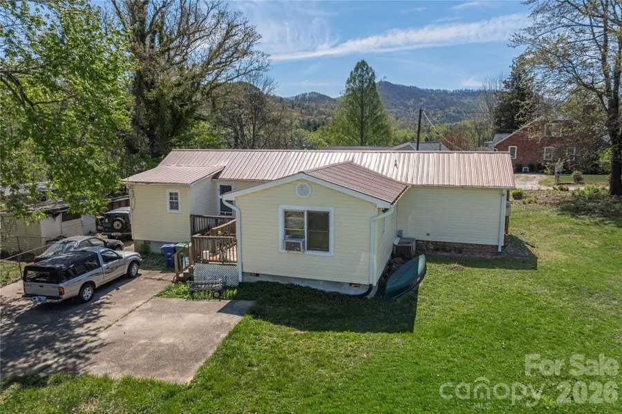 11 E Porter Road, Asheville, NC 28803 - #2