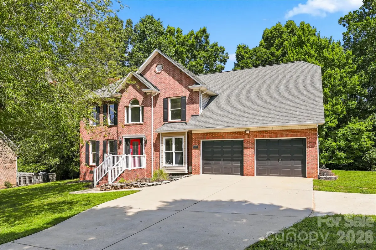122 W Tattersall Drive, Statesville, NC 28677 - #1