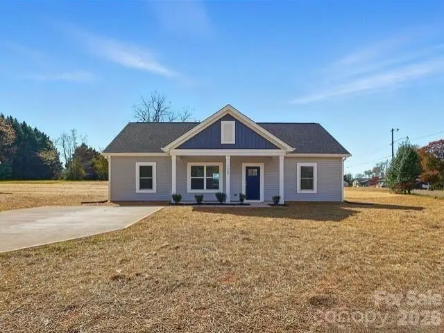 7588 Sarah Drive, Denver, NC 28037 - #1