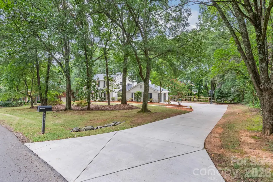 8711 Houston Ridge Road, Charlotte, NC 28277 - #2