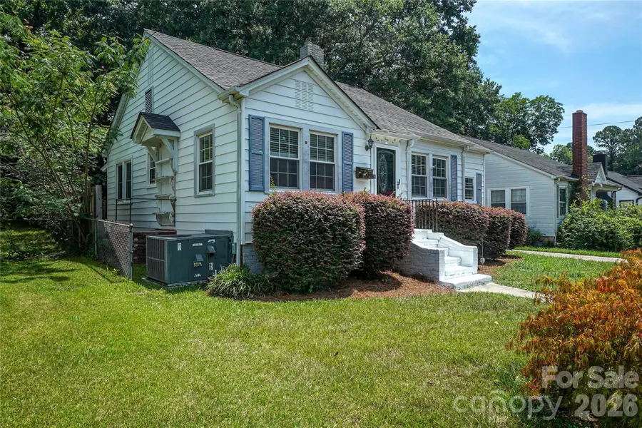 512 W 8th Avenue, Gastonia, NC 28052 - #3