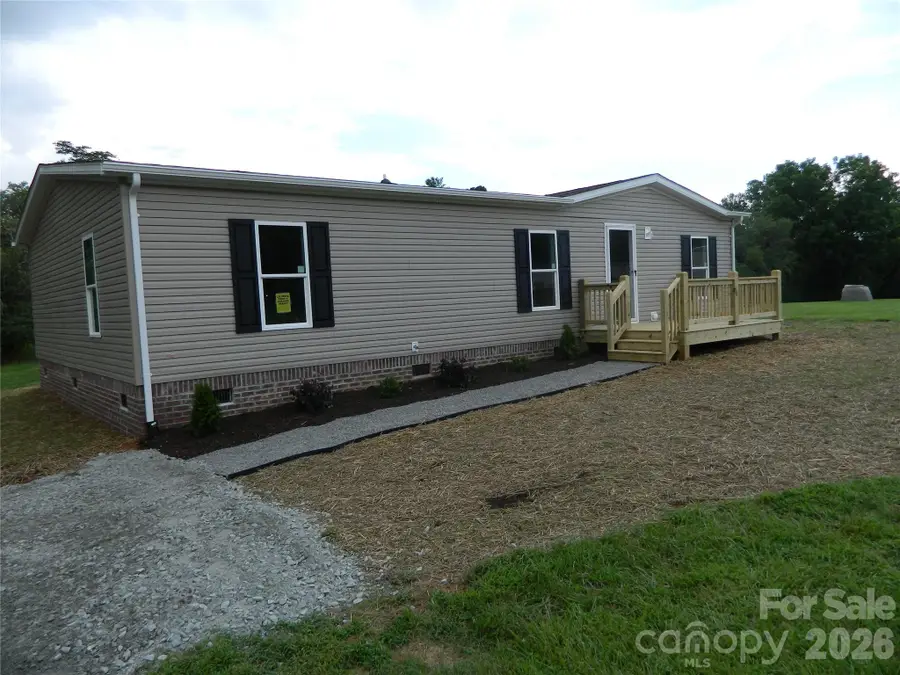 3944 Hollywood Ridge Road Ne, Lenoir, NC 28645 - #2