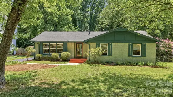 7107 Sherbourne Drive, Charlotte, NC 28210