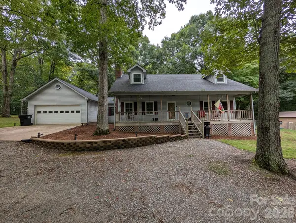 221 Shadowbrook Road, Mount Holly, NC 28120