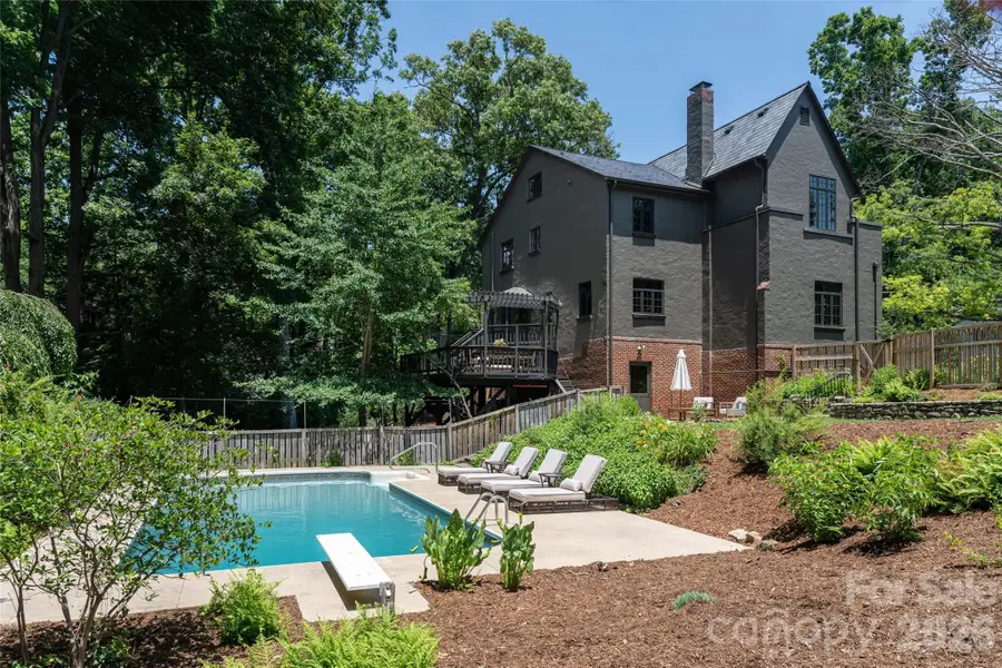 21 Lynwood Road, Asheville, NC 28804 - #3