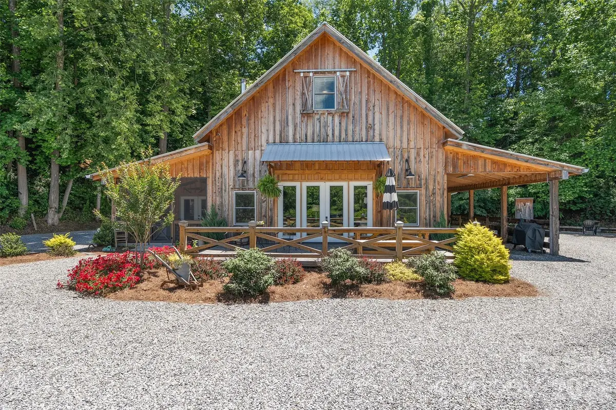 258 Vance Street, Waynesville, NC 28786 - #1