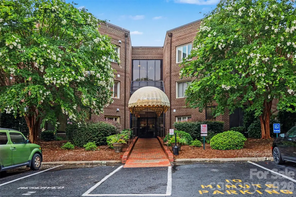 84 Lake Concord Road Ne #M, Concord, NC 28025 - #1