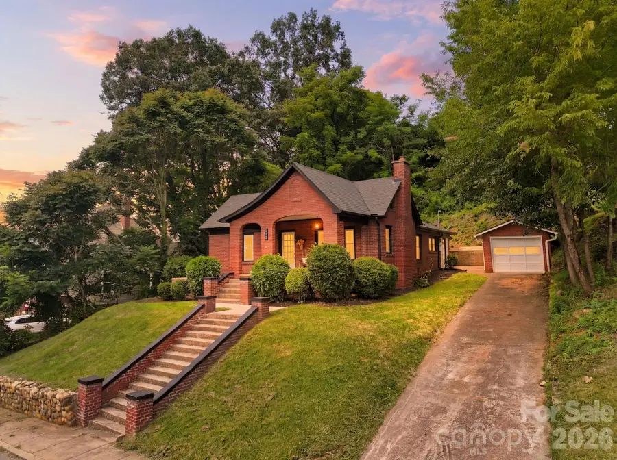 197 Academy Street, Canton, NC 28716 - #2