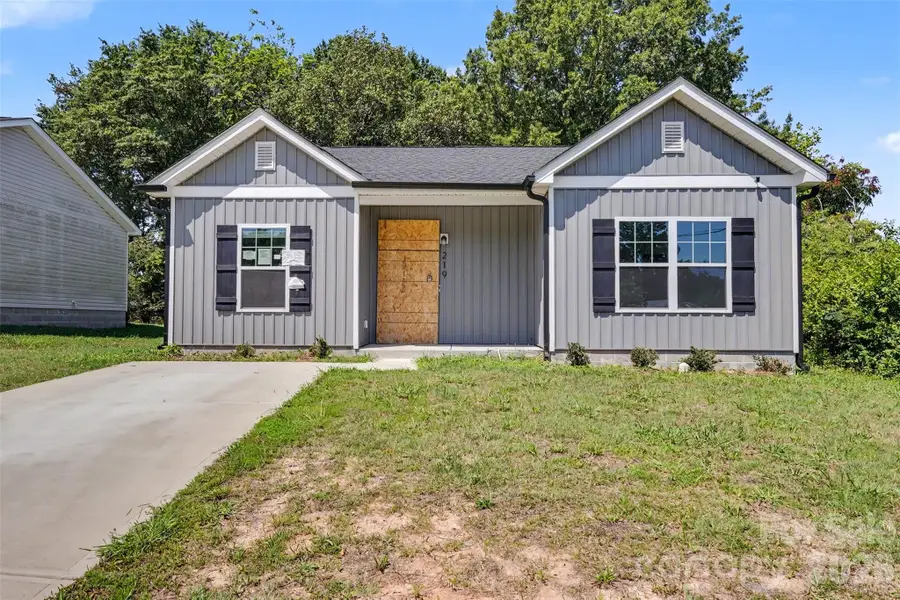 219 N Scruggs Street, Gastonia, NC 28052 - #2
