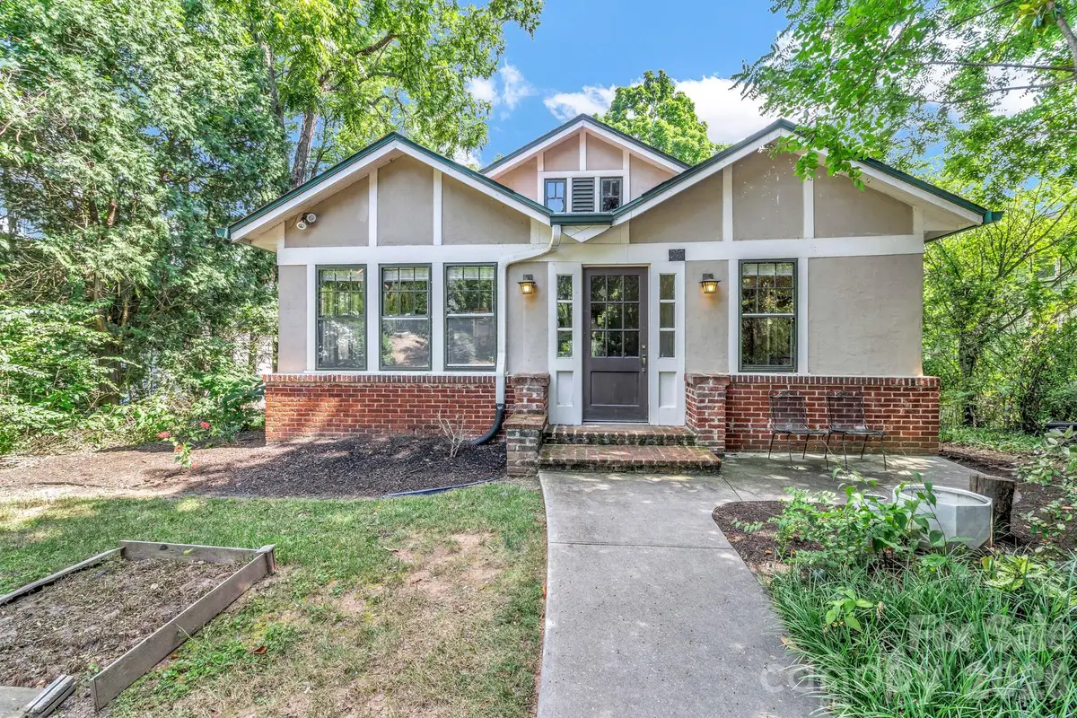 22 Fenner Avenue, Asheville, NC 28804 - #1