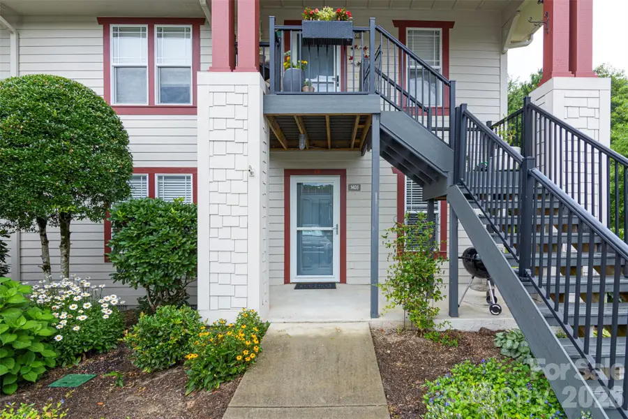 1405 Deermouse Way, Hendersonville, NC 28792 - #2
