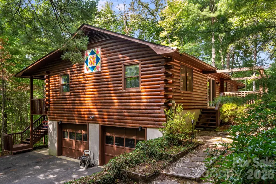423 Rambling Drive, Hendersonville, NC 28739 - #2
