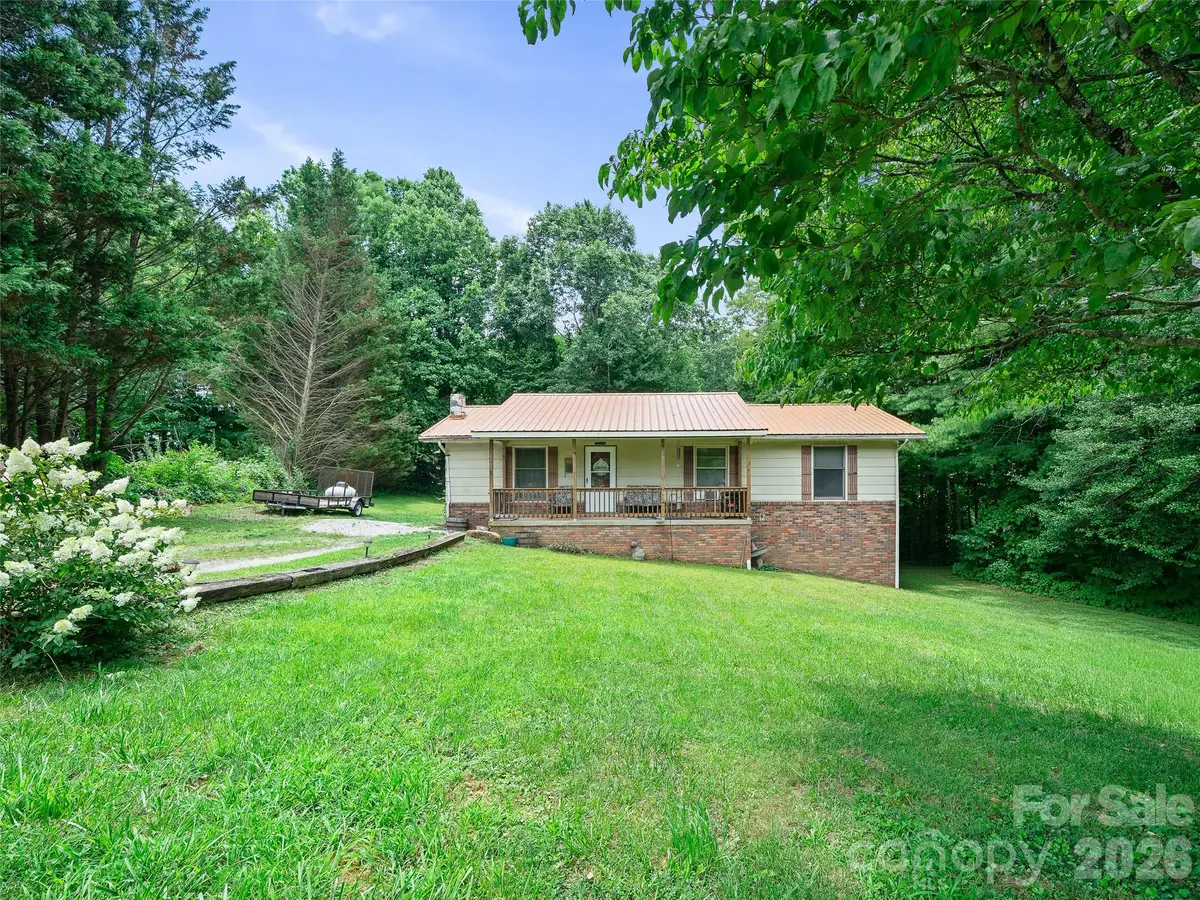 115 Hollifield Street, Spruce Pine, NC 28777 - #1