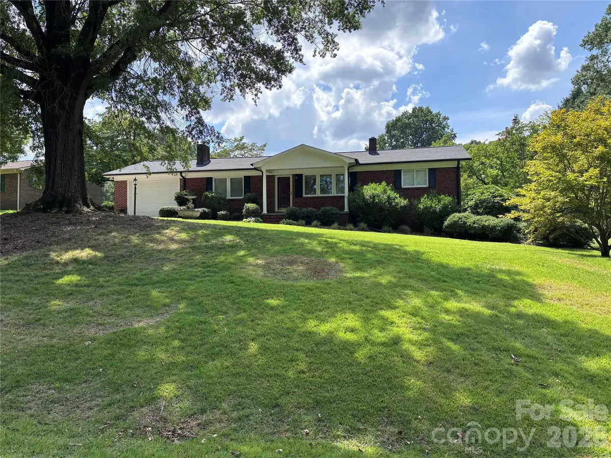 315 Tiffany Street Nw, Concord, NC 28027 - #1