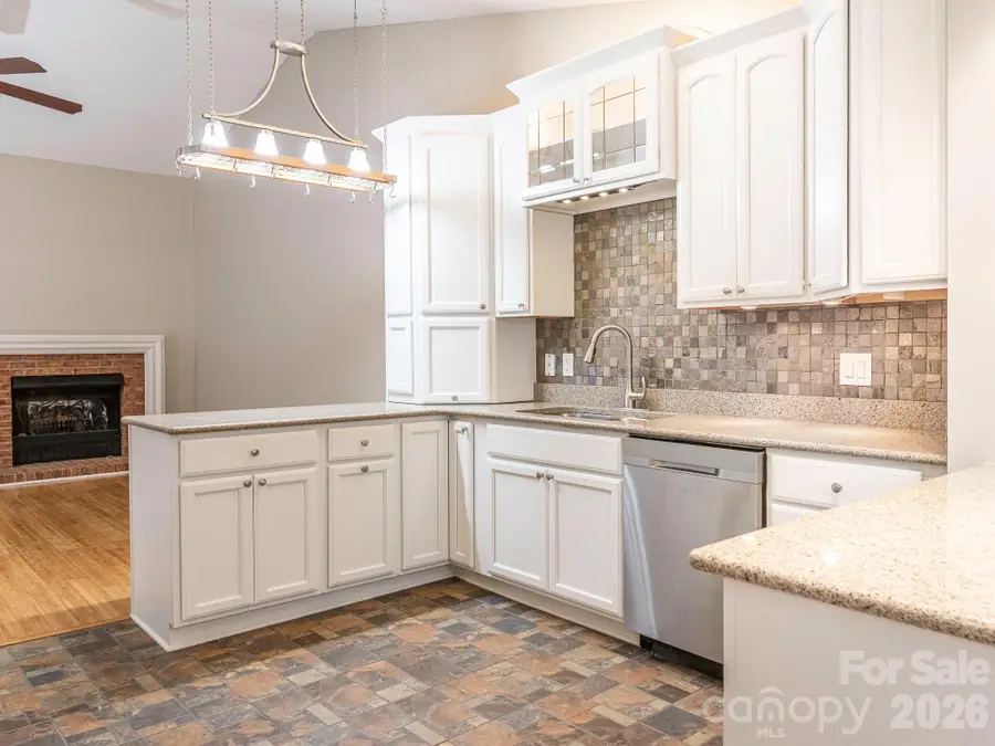 1005 Kenilworth Court Nw, Concord, NC 28027 - #3