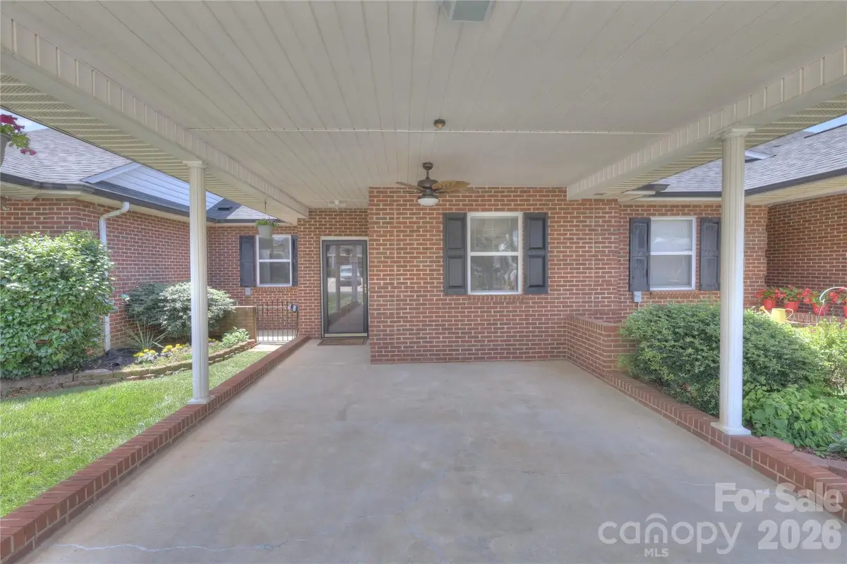 3927 Jasmine Lane, Denver, NC 28037 - #1