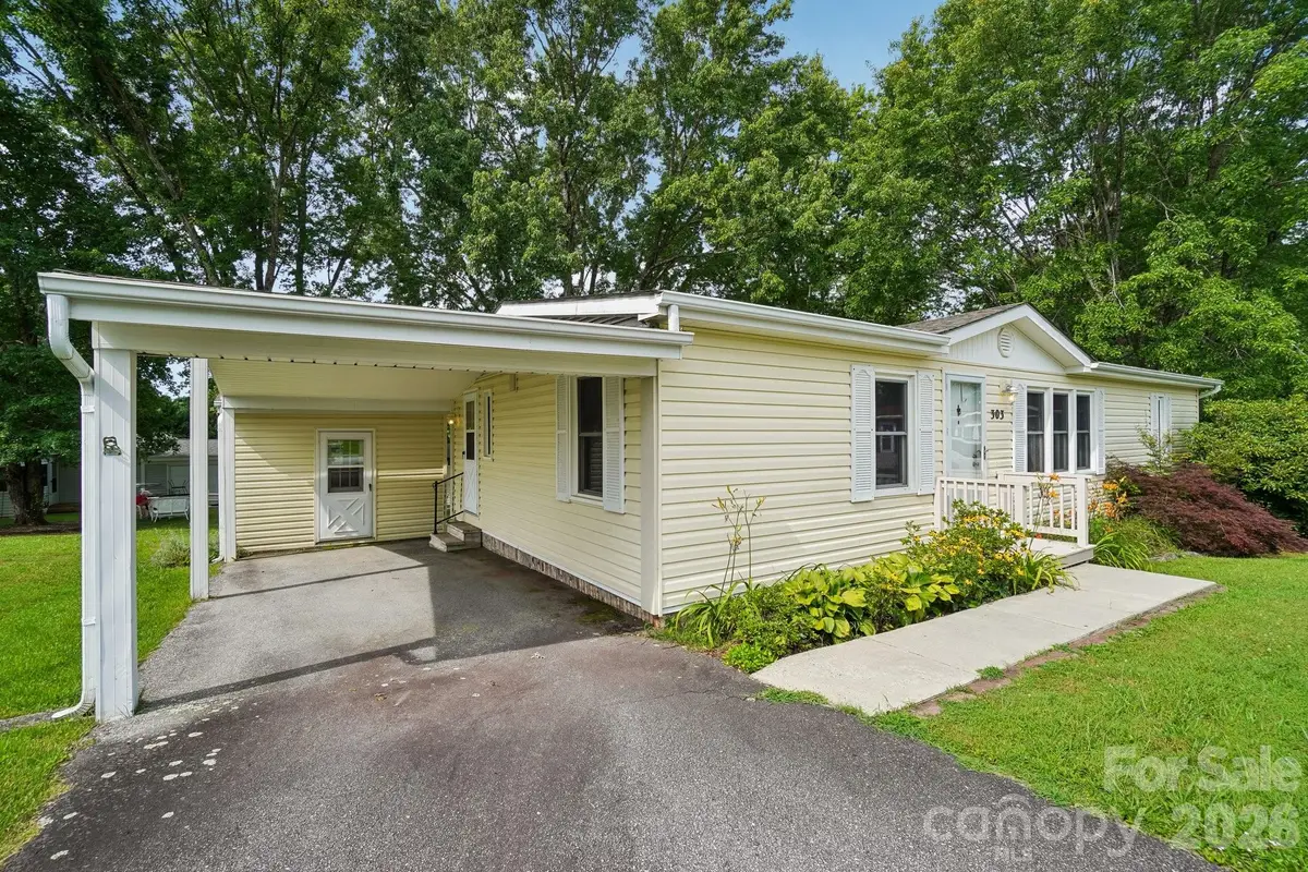 303 Meadowbrook Court, Hendersonville, NC 28792 - #1