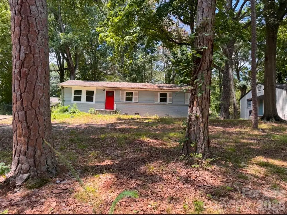 521 N Weldon Street, Gastonia, NC 28052 - #1