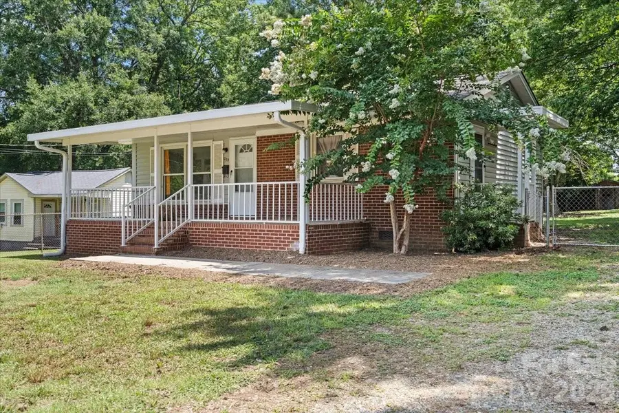 208 Tomberlin Road, Mount Holly, NC 28120 - #3