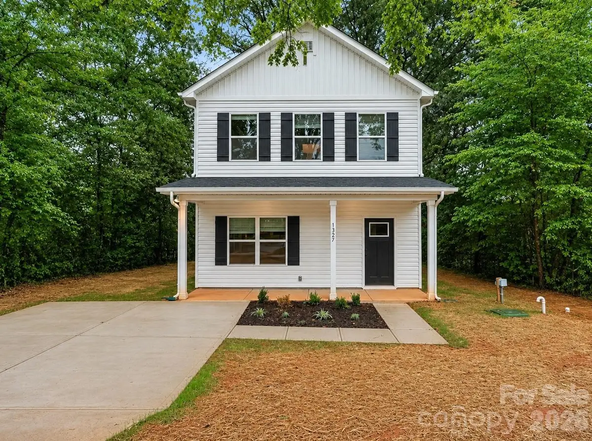 1327 4th Street, Statesville, NC 28677 - #1