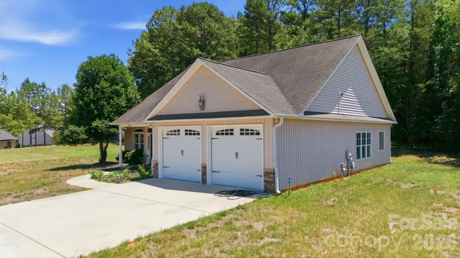 2100 Waterford Pointe Road, Lexington, NC 27292 - #3